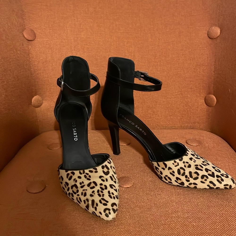 Leopard print calf hair ankle strap heels by Franco Sarto Sz 9